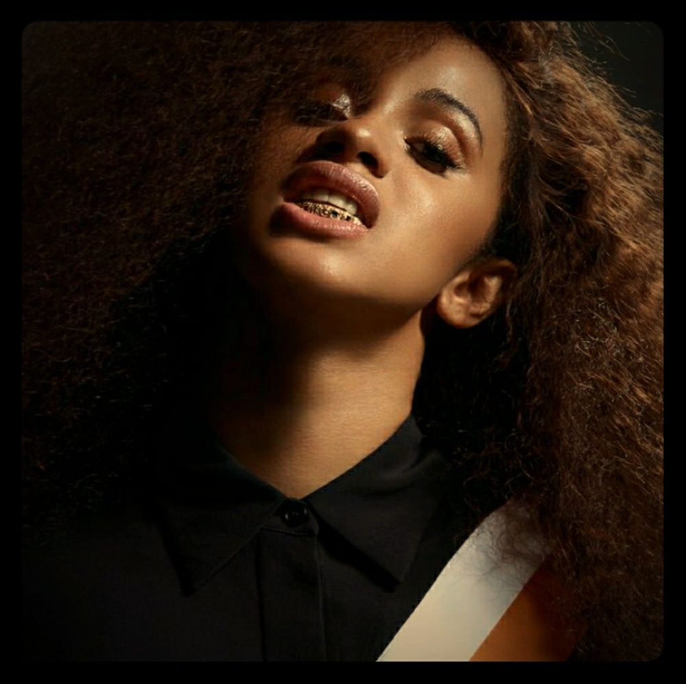 Meet your Posher, Iyianna